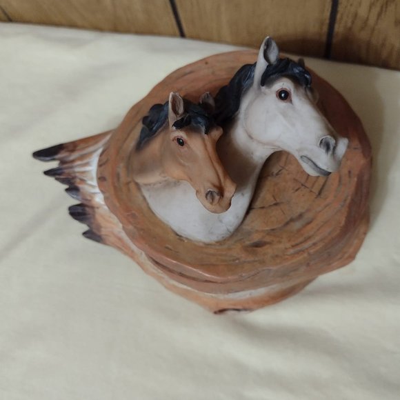 6 pcs Vintage Jewelry Horse Saddle Cowboy Hat Jewelry & Ring Holders Keepers - Picture 7 of 12